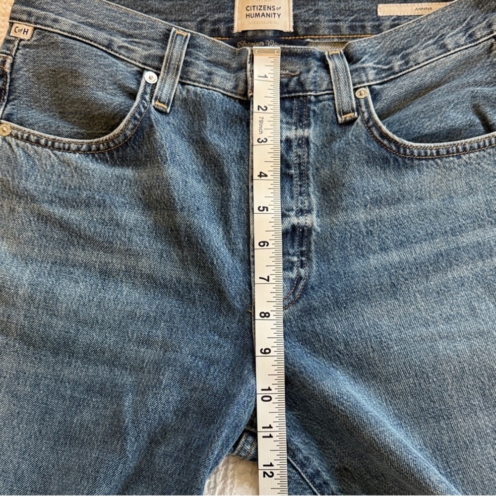 Citizens Of Humanity Annina Straight Leg Jeans in Sunland - Picture 9 of 15